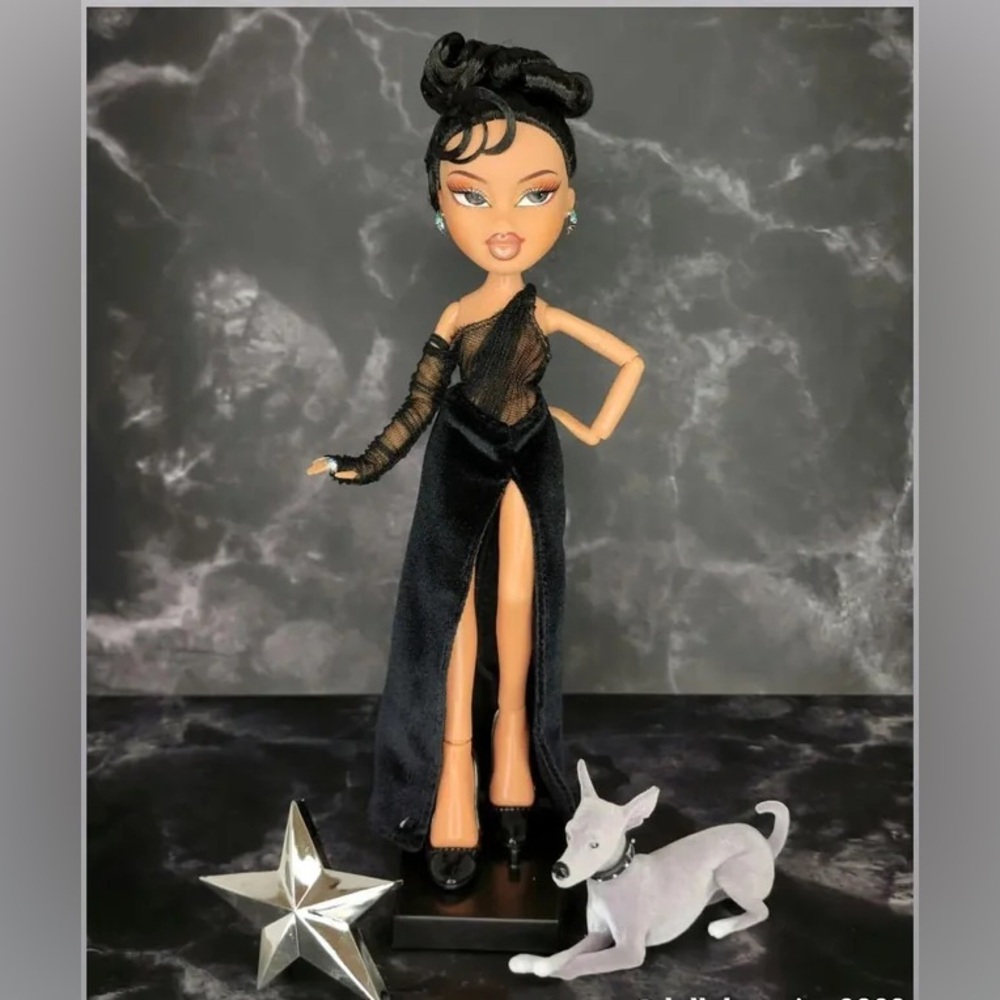 Bratz x Kylie Jenner Fashion Doll - Night